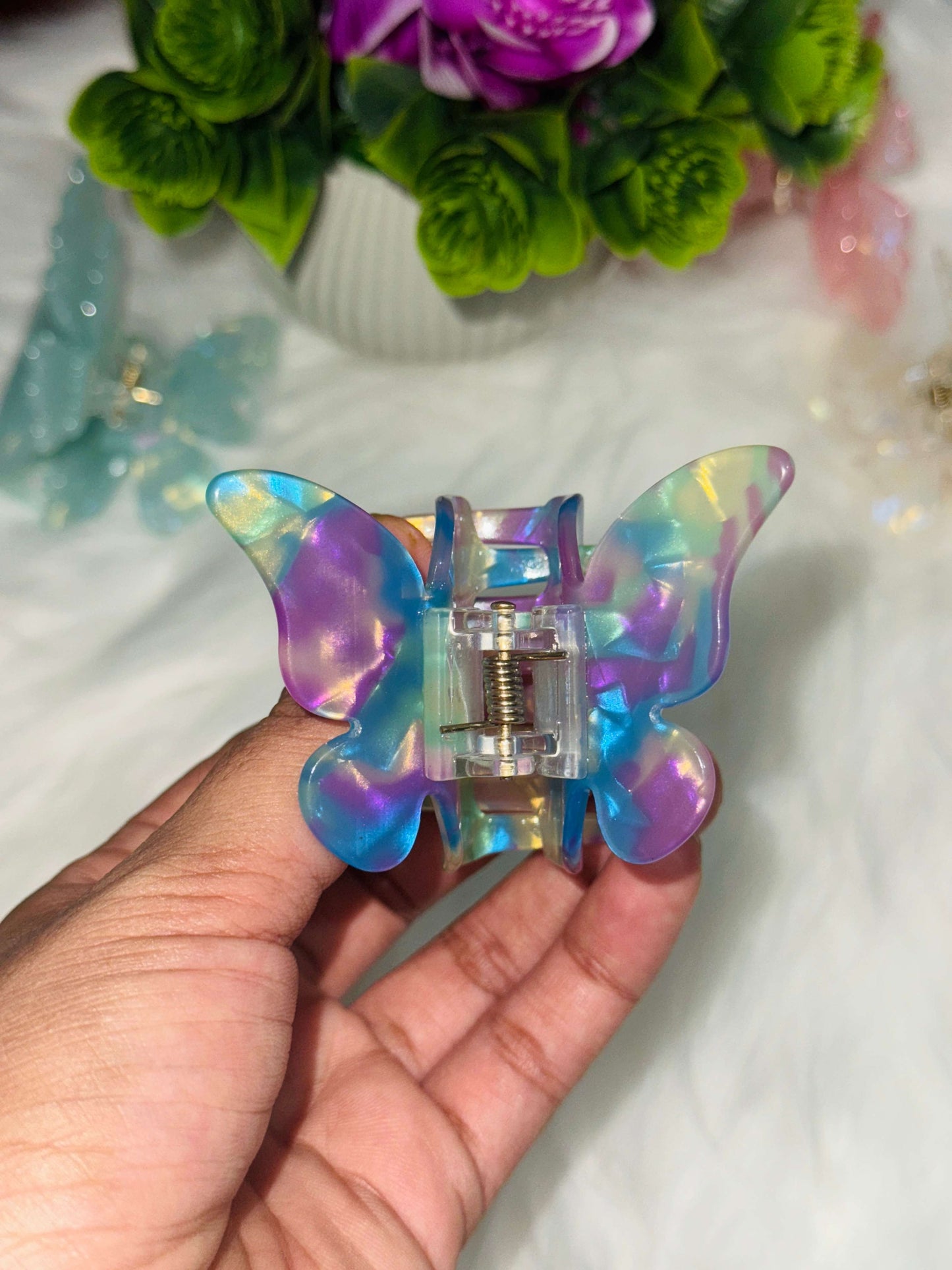 ✨ N10. Ethereal Butterfly Hairclaw – Multi-Color Wings🧚♀️