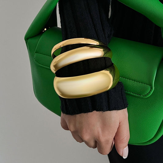 Gold Smooth Handcuff Set