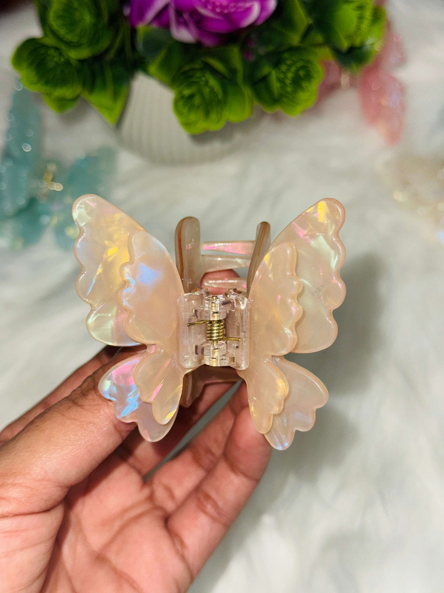 ✨ N9. Ethereal Butterfly Hairclaw – Blush Wings🧚‍♀️