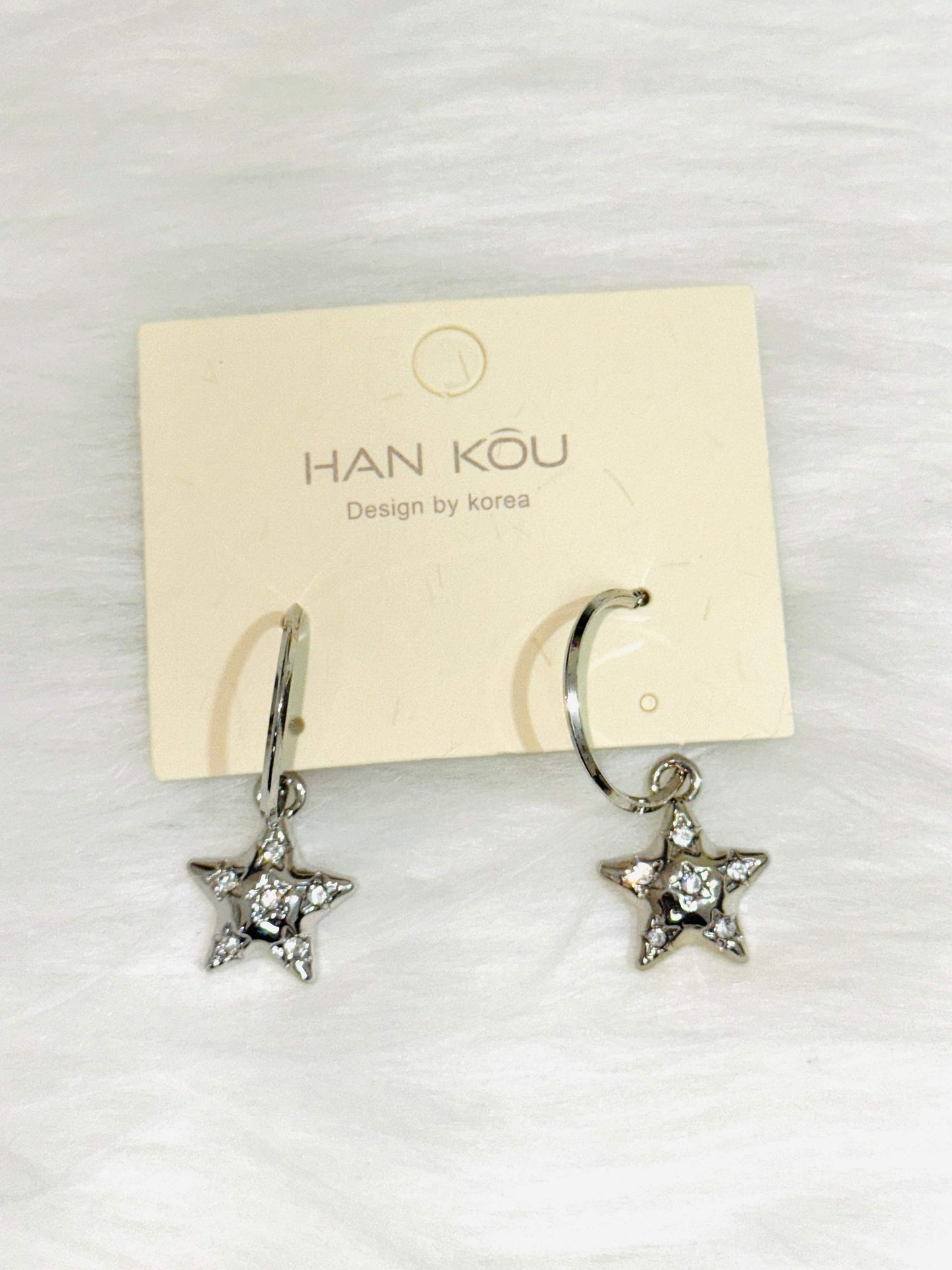 Earring Set 17 – Shimmer Star ⭐