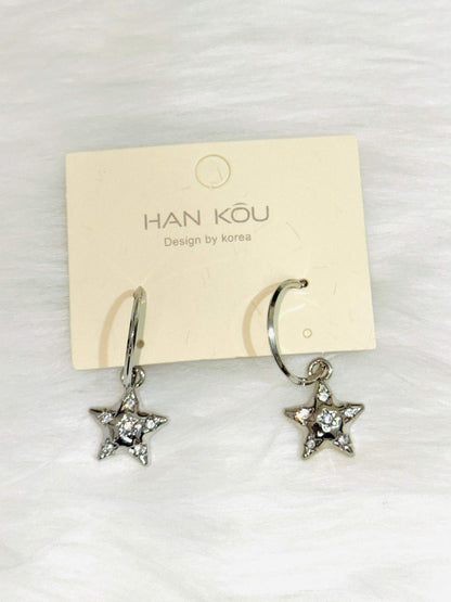 Earring Set 17 – Shimmer Star ⭐