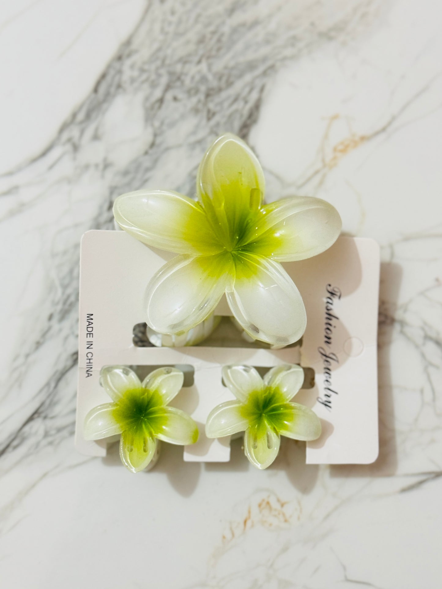 White & Yellow Flower Hair Clip Set