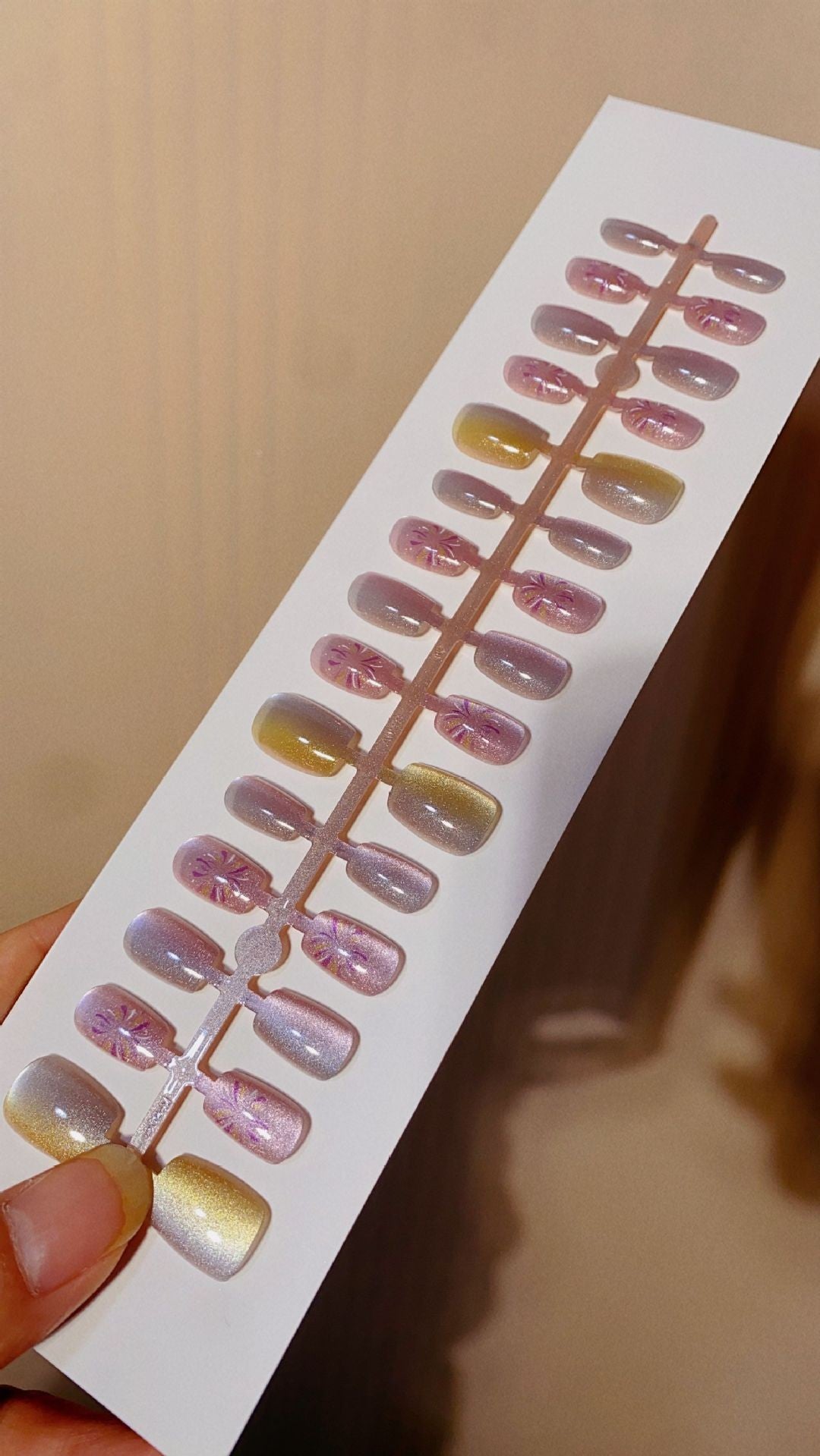 N06 ✨ Two-color Fireworks Cat's Eye Press-On Nails + 24pcs Glue Stickers & Tool Kit