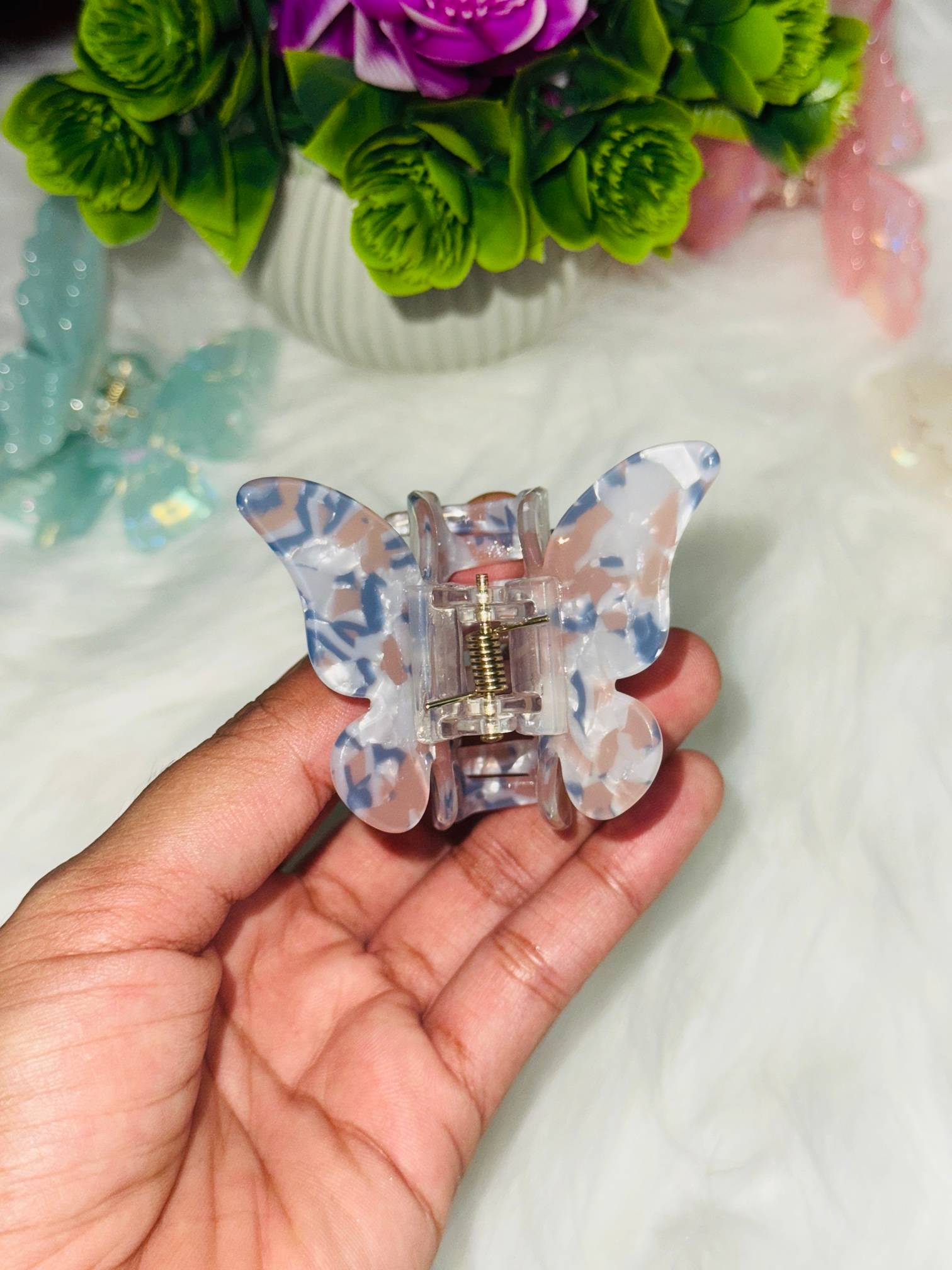 ✨ 6. Marbled Butterfly Hairclaw – Terrazzo Wings🧚‍♀️